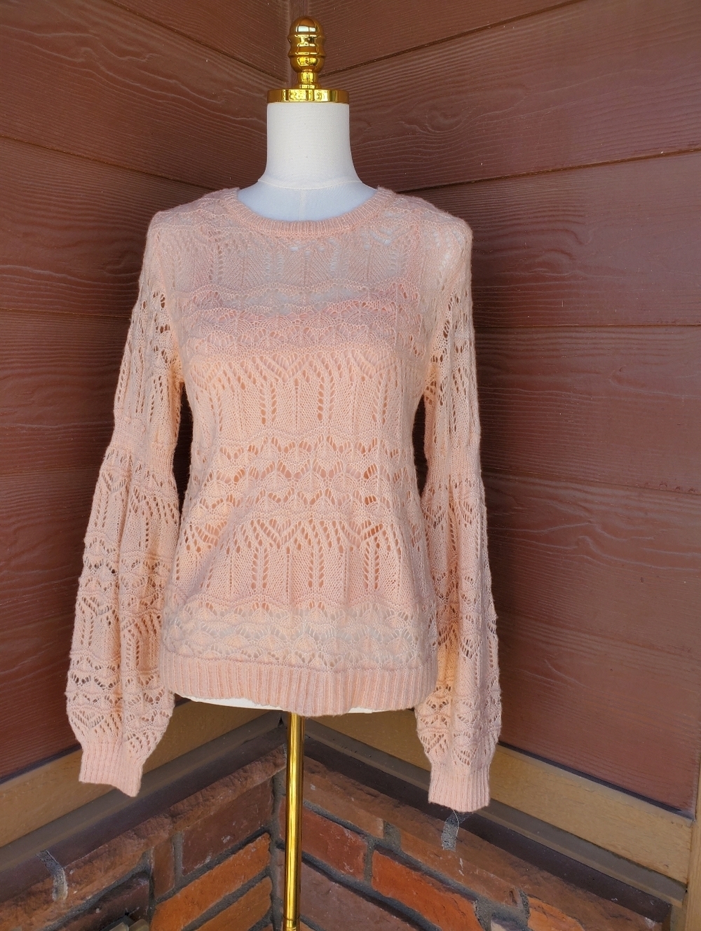 Ophelia Roe Women's Peach Orange Puff Balloon Sleeve Sweater Size Medium NWOT